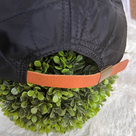 Market and Layne black quilted baseball hat adjustable band nwt OSFM - Picture 4 of 8